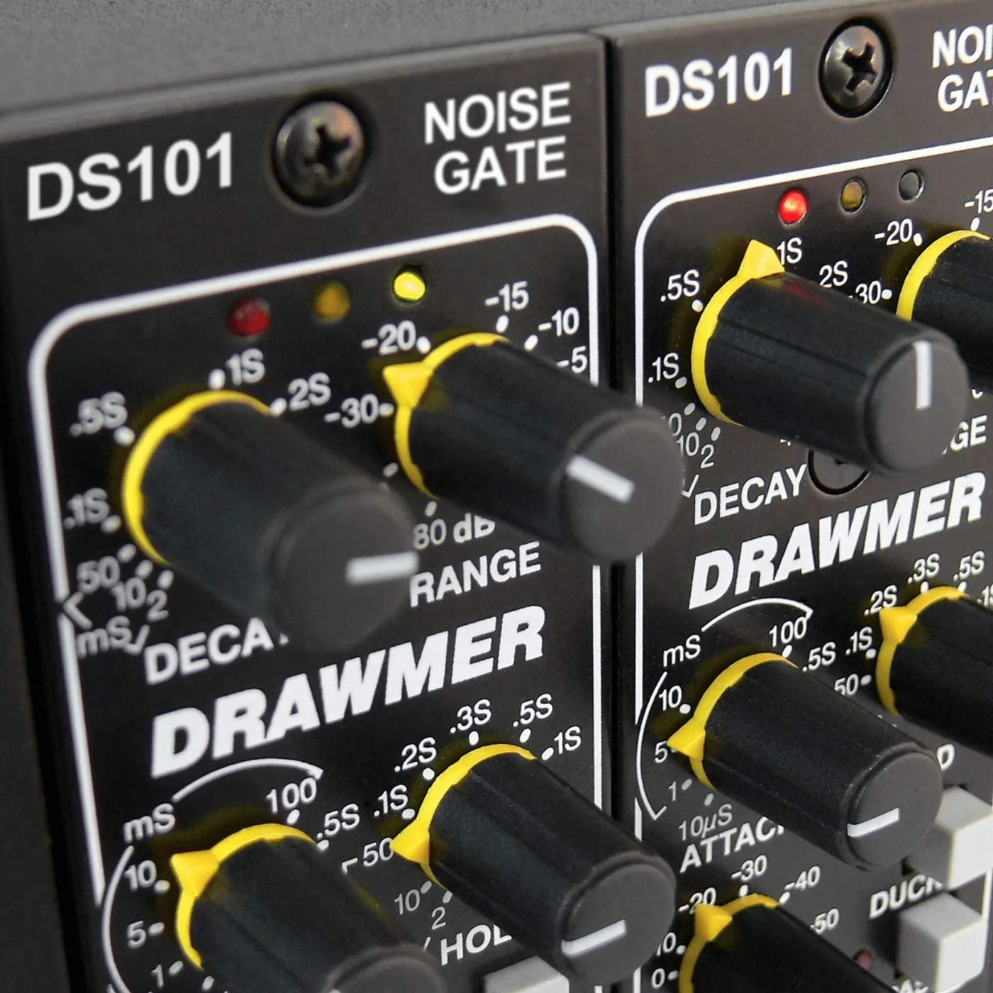 MC7.1 Surround Monitor Control p05