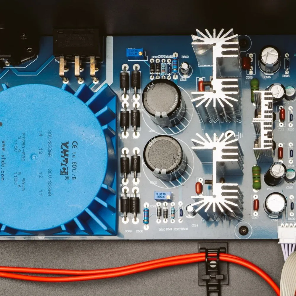 Z&H Designs HVC250 Stereo 5-Band Parametric EQ