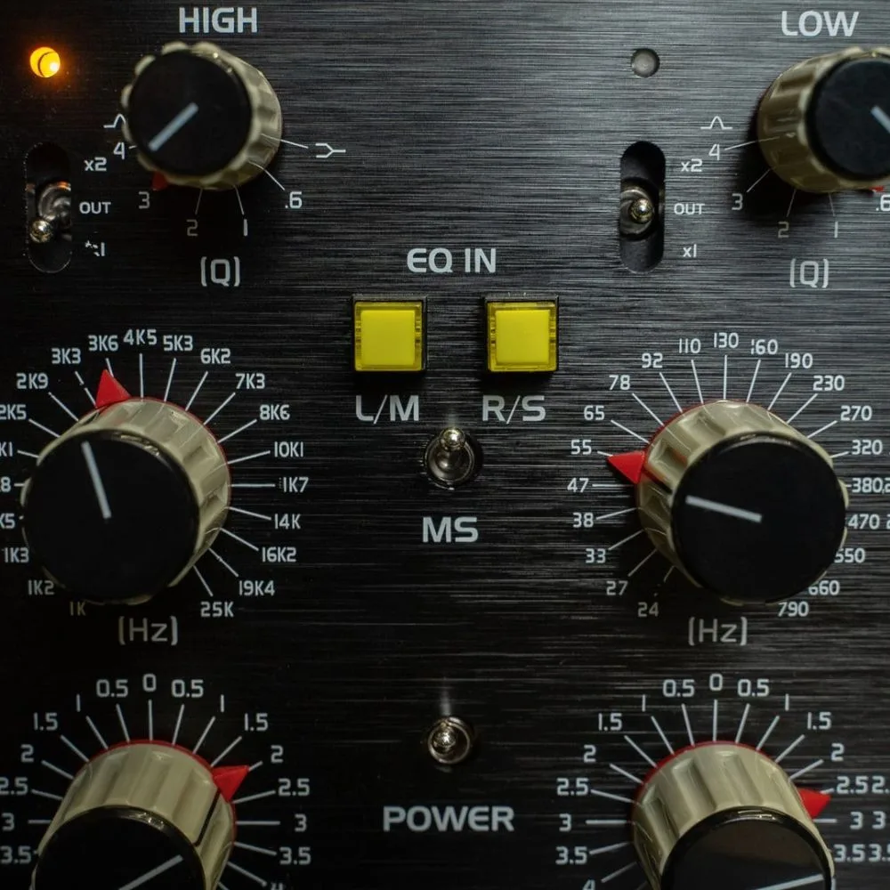 Z&H Designs ME-250DX Stereo Mastering EQ